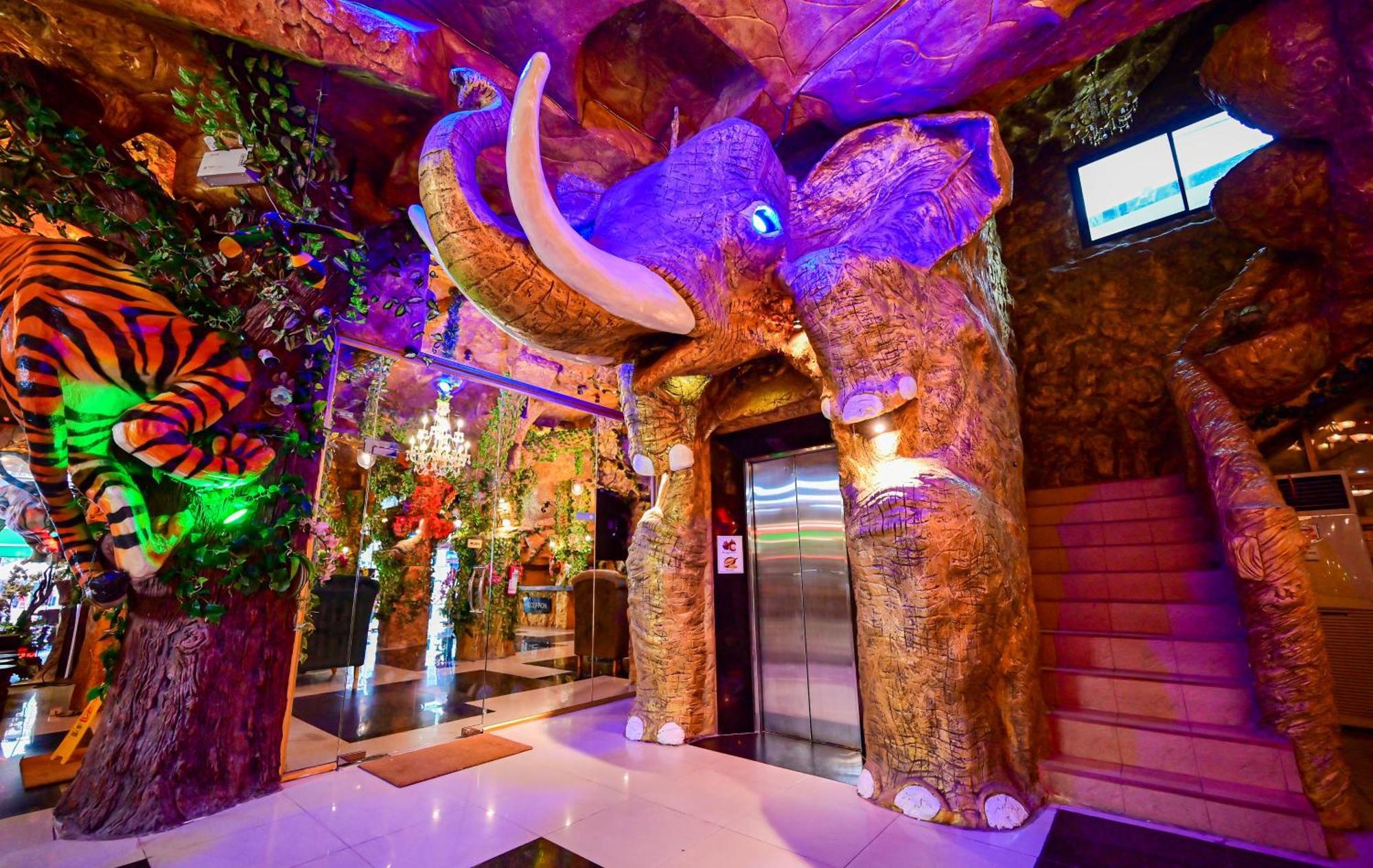 Tiger Complex Hotel Patong المظهر الخارجي الصورة