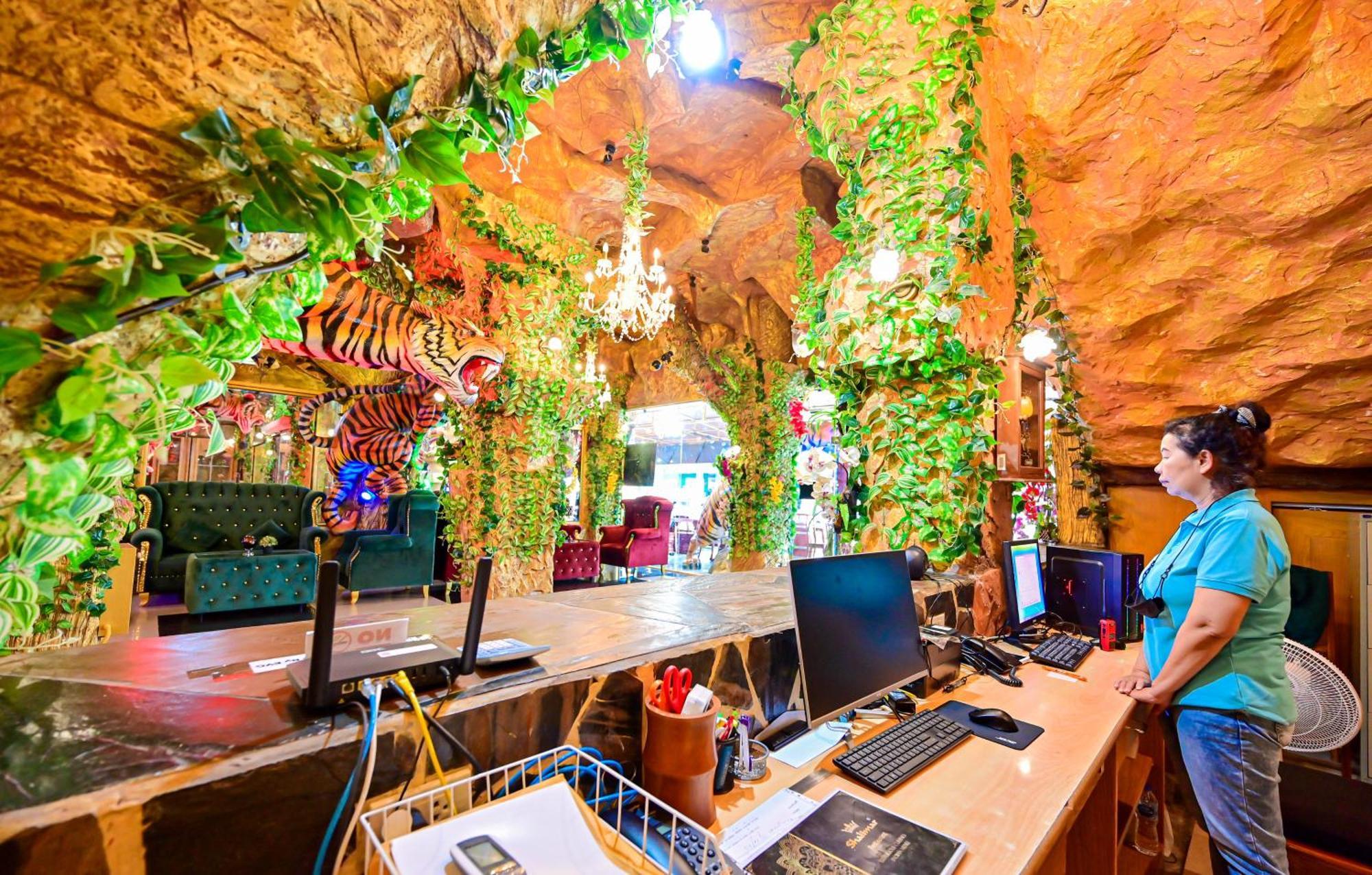 Tiger Complex Hotel Patong المظهر الخارجي الصورة