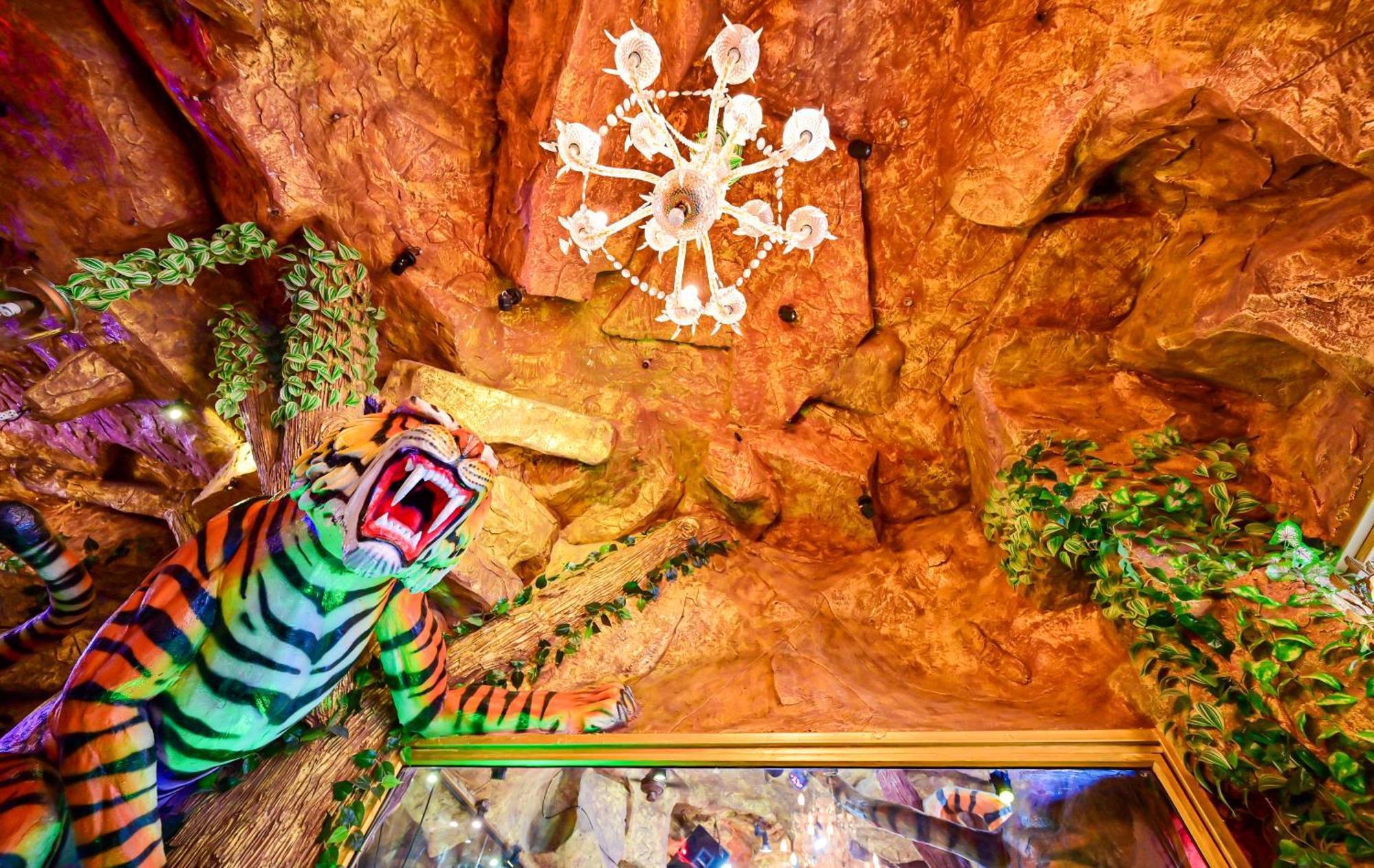 Tiger Complex Hotel Patong المظهر الخارجي الصورة