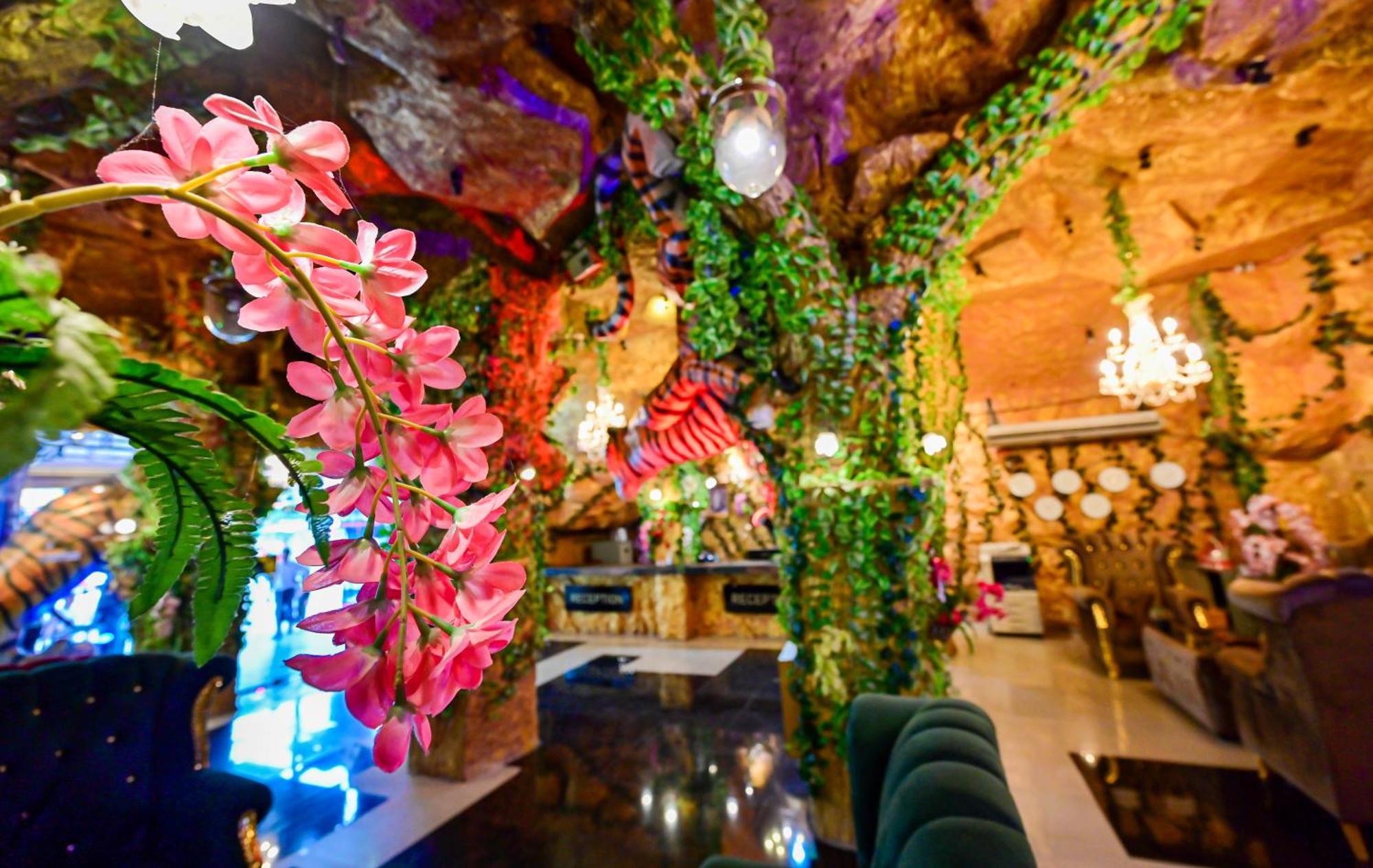 Tiger Complex Hotel Patong المظهر الخارجي الصورة
