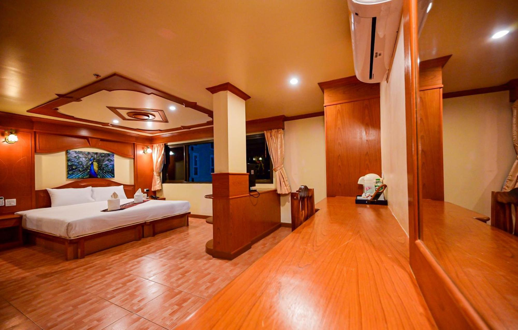 Tiger Complex Hotel Patong المظهر الخارجي الصورة